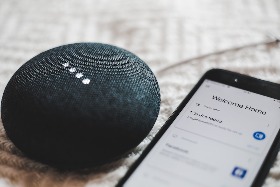 Smart Home for Beginners: Hubs, Protocols, Room Setup