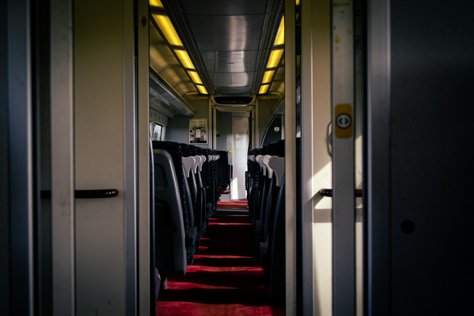 Experience the World's Finest Luxury Train Journeys: Elegance, Adventure, and Unforgettable Destinations