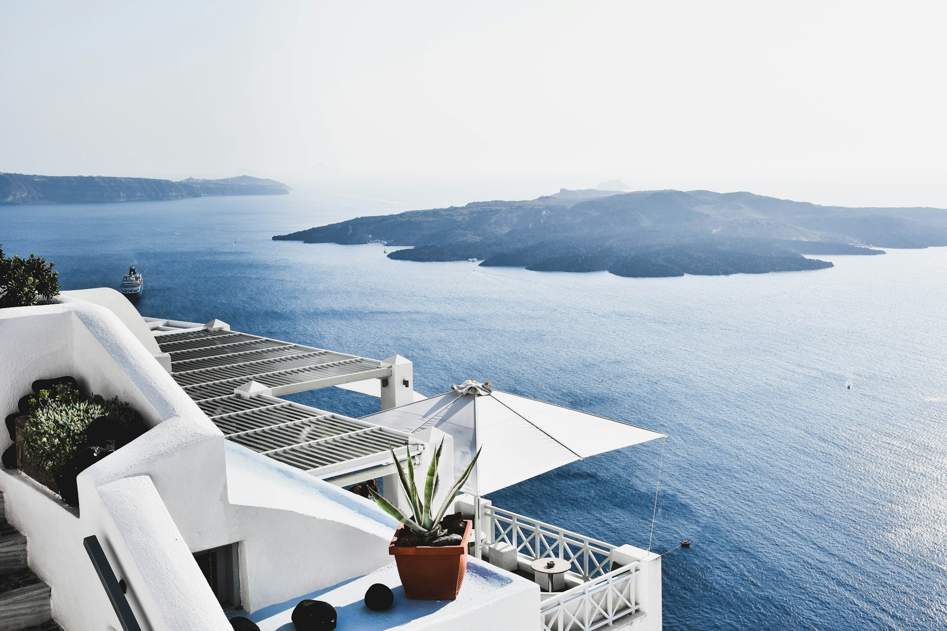 Experience Sustainable Luxury: Your Guide to Eco-Friendly Travel Packages