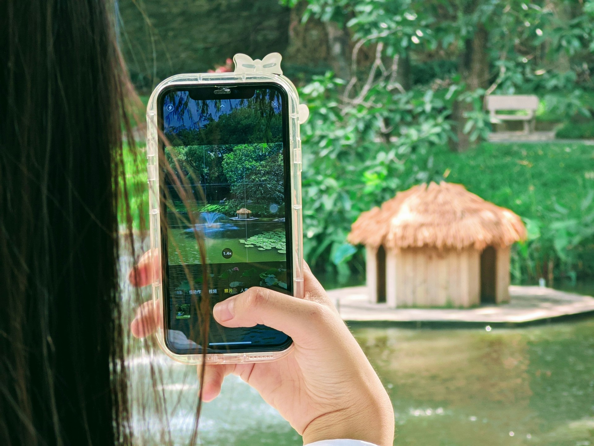 How AI Chatbots Are Transforming the Tourism Experience: Benefits, Challenges, and Implementation Strategies