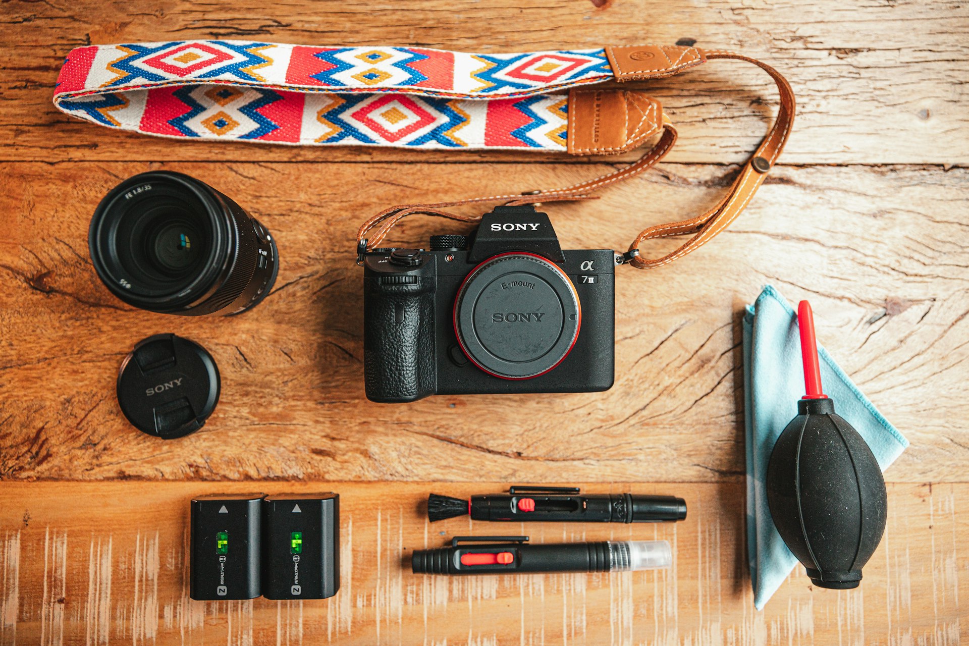Mastering the Digital Nomad Lifestyle: Essential Tools, Tech, and Strategies for Success